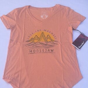 Moosejaw T-Shirt Women’s Short Sleeve V-Neck Graphic Outdoorsy Logo Print NWT